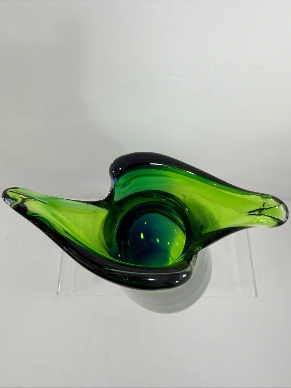 Vtg MCM Murano Style Sommerso Fishtail Vase - Emerald & Cobalt - 9.5
